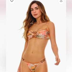 NWT AGUA BENDITA
Lace Maicie Ete top